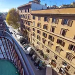 Ych - Luce Ed Eleganza A Corso Italia Daire Roma