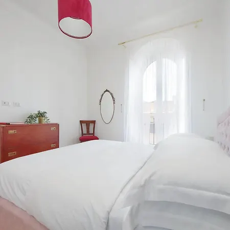 Ych - Luce Ed Eleganza A Corso Italia Appartement *